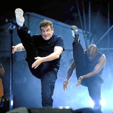 SA MUSIC LEGEND JOHNNY CLEGG DIES
